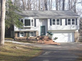 9944 Murnane St, Vienna, VA 22181