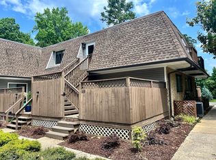 219 Summerwalk Cir, Chapel Hill, NC 27517