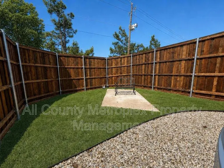 6015 Willow Wood Ln — Photo 11