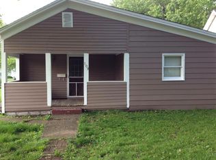 109 E Cherry St, Moweaqua, IL 62550