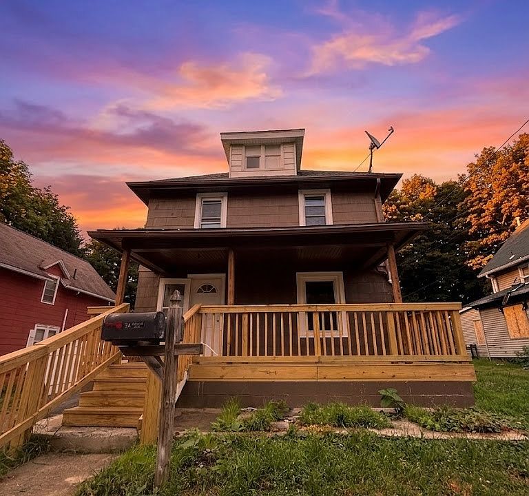 1st image of 3 Parsons Ave #2