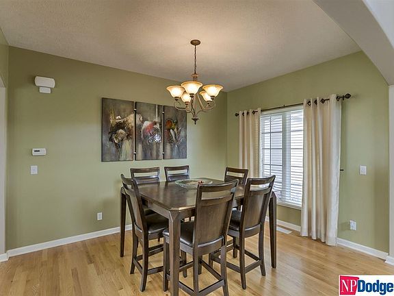 5th image of 7509 Southshore St