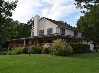 11592 Donavan Rd, Oakley, IL 62501