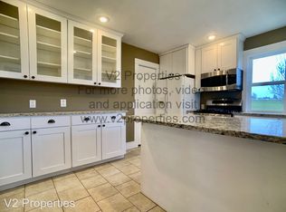 33515 SE Oxbow Dr, Gresham, OR 97080