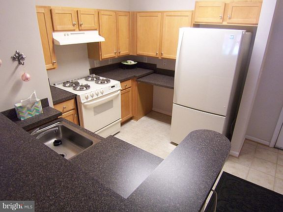 5th image of 5170 William Colin Ct APT D