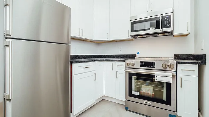 Rented by Nooklyn NYC LLC | media 5