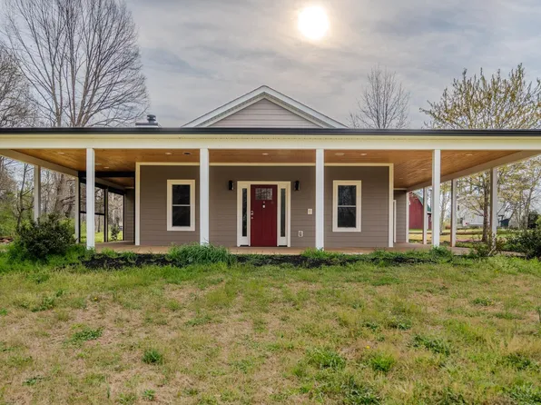 9524 Old White Horse Rd, Greenville, SC 29617