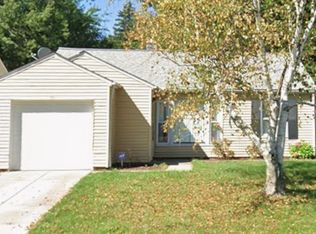 1208 Eastwood Ave, Mayfield Heights, OH 44124