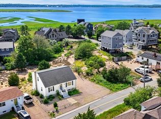 133 Old Point Rd, Newburyport, MA 01950