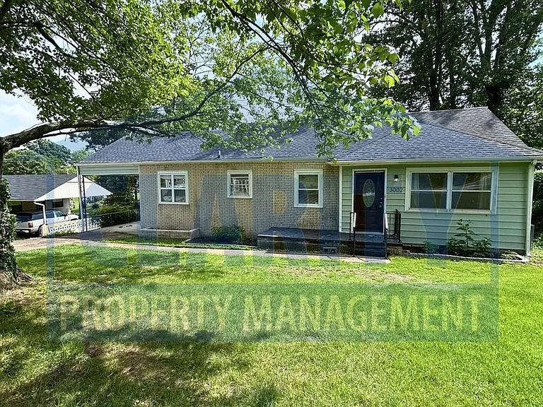 3002 Saint Paul St — Photo 1