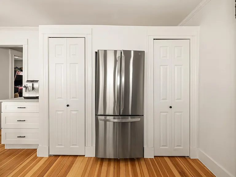 11 Hillview Ave #1 — Photo 8