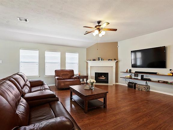 Endless options to place furniture in your large Living Room.