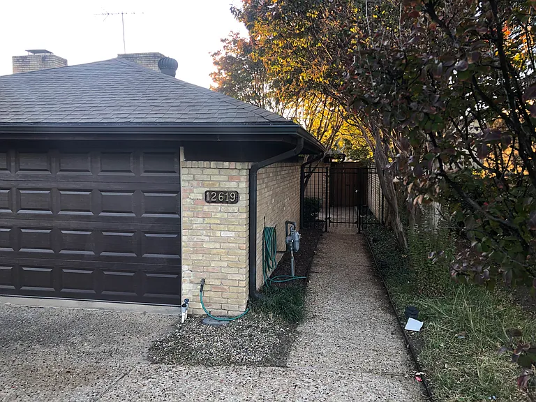 12619 Montfort Dr — Photo 2