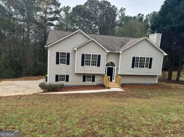 7805 Poppy Dr, Winston, GA 30187