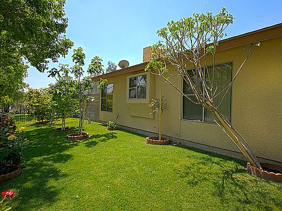 2nd image of 16095 Jackson Dr