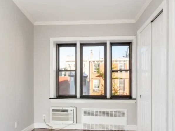 290 West 12th Street image 1 of 9