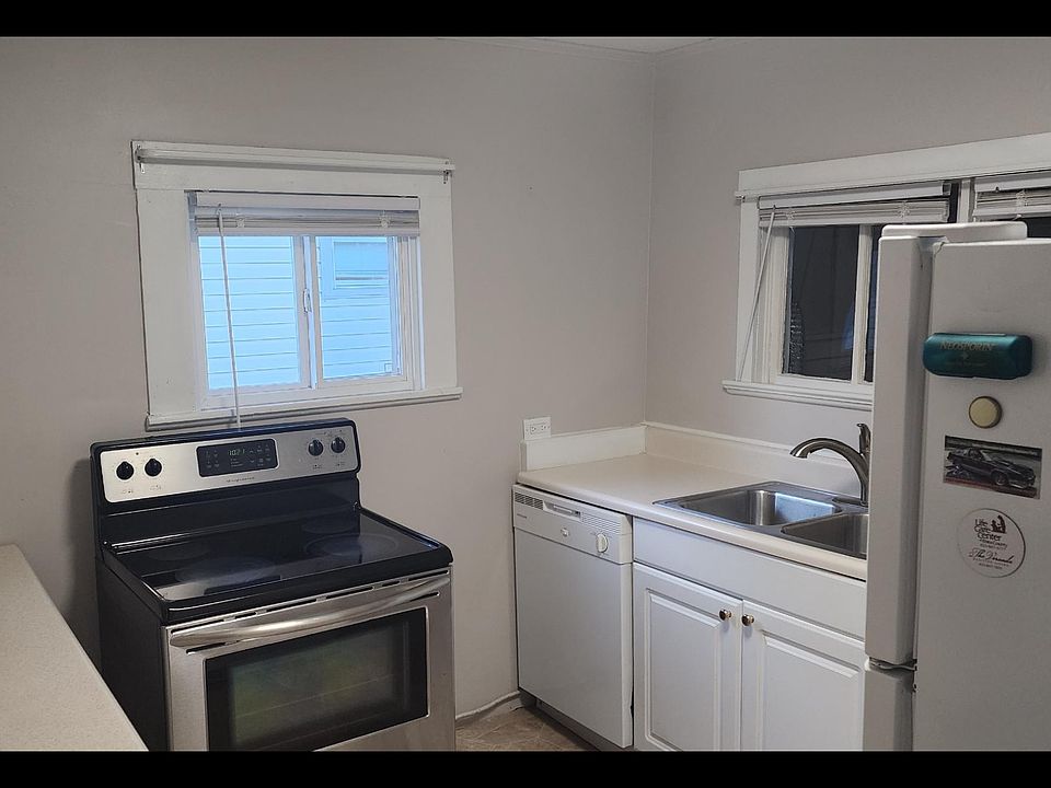 2nd image of 144 Main St
