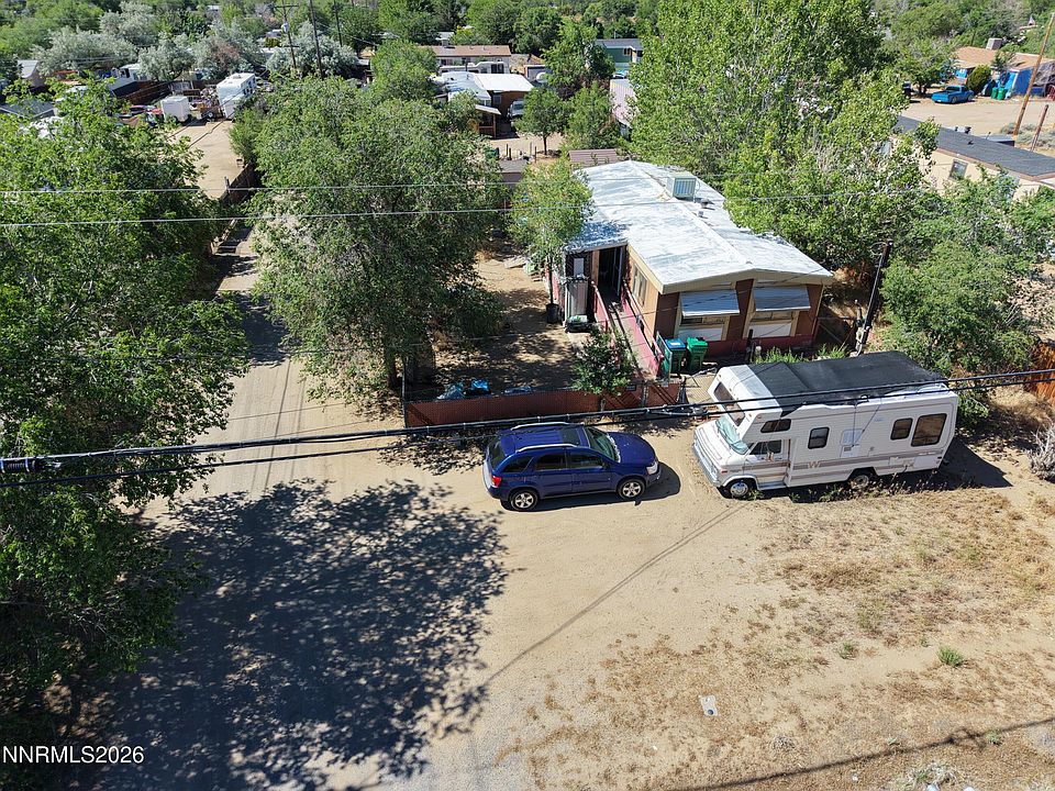 1st image of 240 E 8th Ave