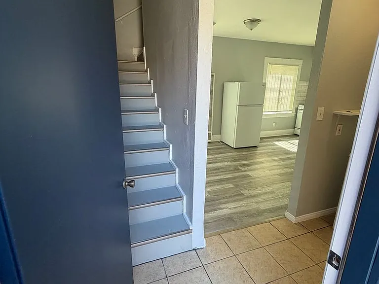 1128 Raymond Ave #12A — Photo 2