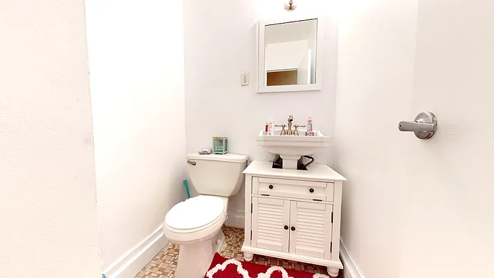 Sold by Remax Edge | media 19