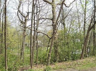 13365 Kinsey Park Dr, Brookfield, WI 53005