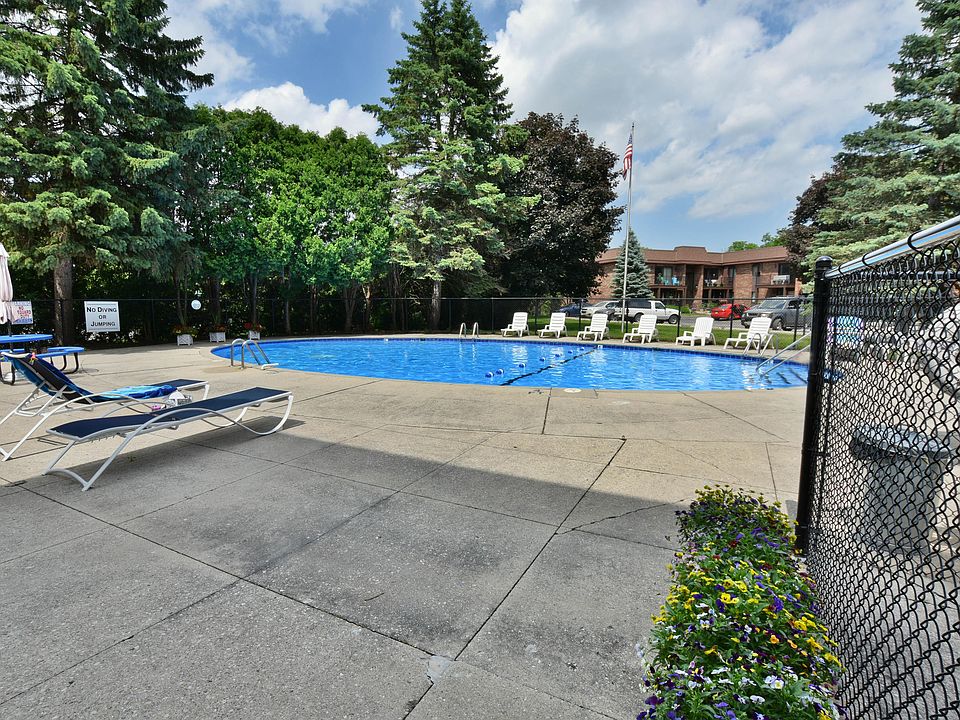 1st image of 5175 S Root River Pkwy #107