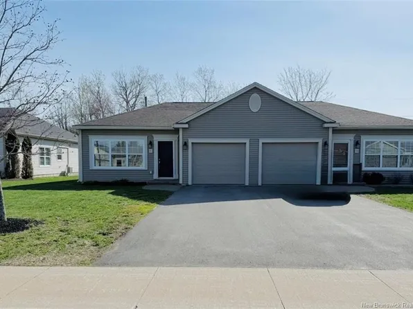 21 Meadow Ln, Sussex, NB E4E 0E6