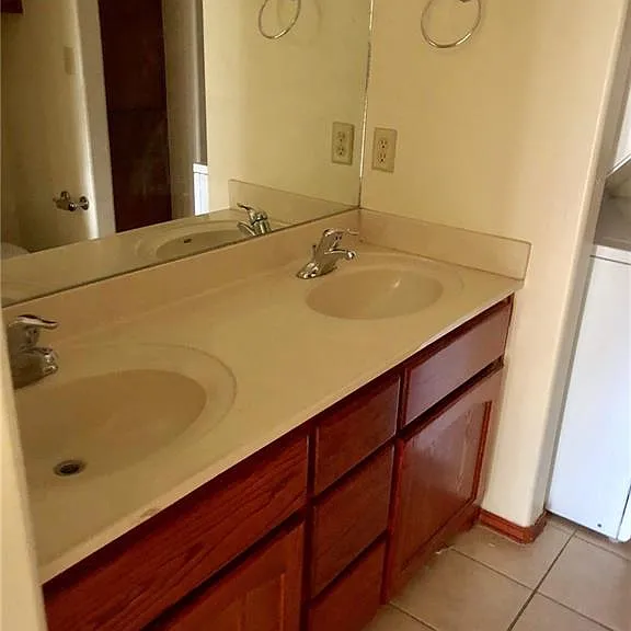 2000 Circle Dr #6 — Photo 12