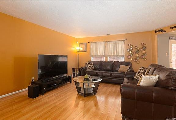 3rd image of 9006 Red Clay Ln