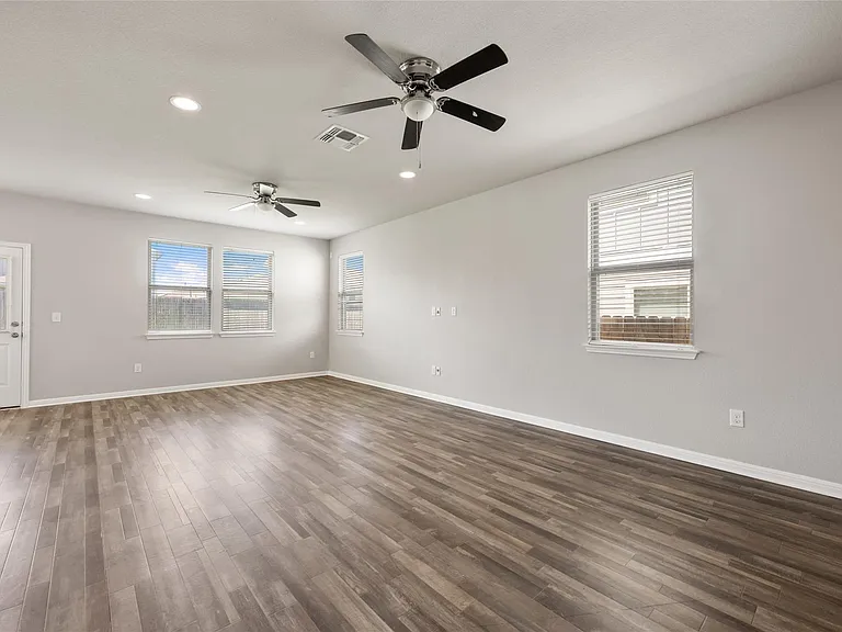124 Guemal Rd — Photo 11