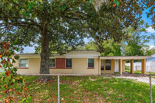 5220 Seaspray Ave Photo 1