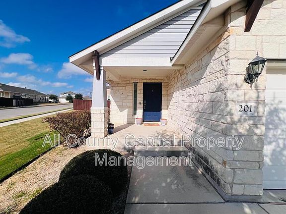 5th image of 201 Oakstone Dr