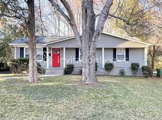 6221 Old Coach Rd, Charlotte, NC 28215