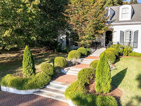 2nd image of 6111 Hickory Valley Rd