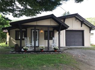 206 N Main St, Naples, NY 14512