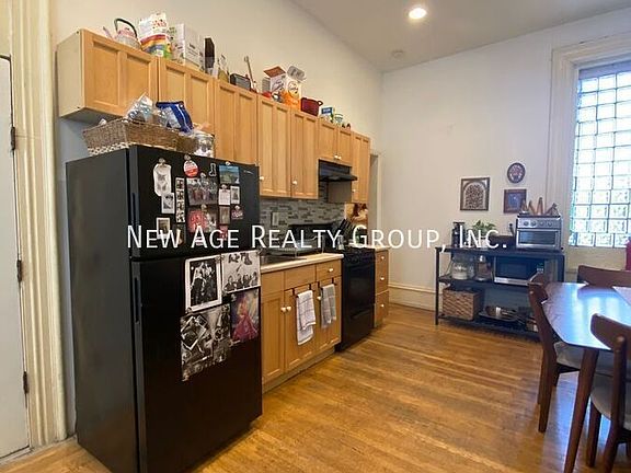 5th image of 769 S 12th St #A