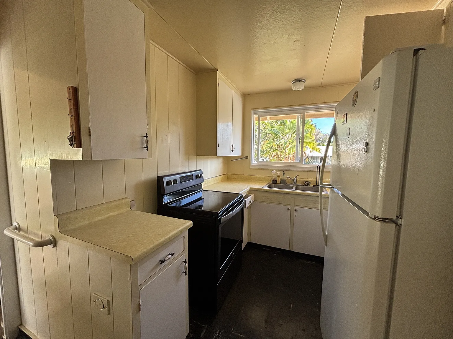 5265 Manauwea Street - 1 — Photo 2
