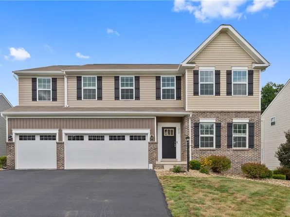 217 Ridgecrest Ct, Trafford, PA 15085