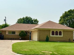 3713 N Riverside Dr, Bethany, OK 73008