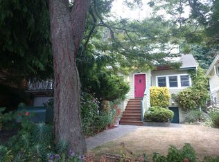 3960 59th Ave SW, Seattle, WA 98116