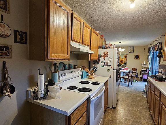 2nd image of 4464 E Wagner Rd