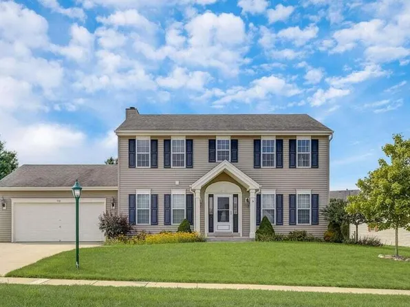 718 Cottonwood LANE, Waterford, WI 53185