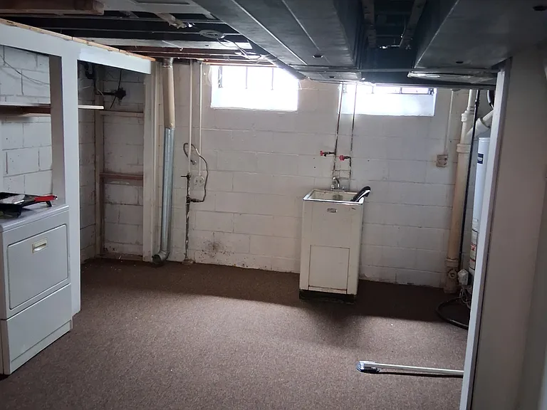 4819 Woodworth St #1 — Photo 12
