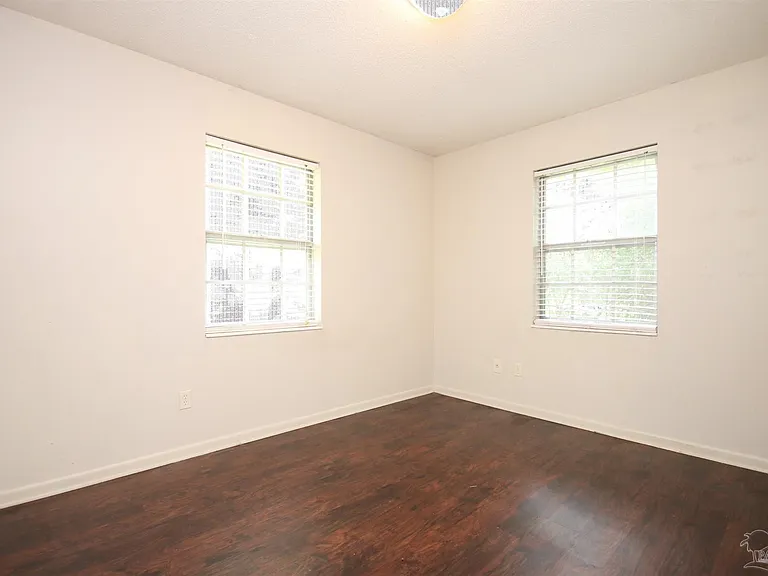 4745 Praline Ln — Photo 16