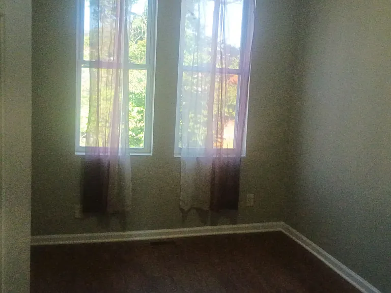 2515 Reisterstown Rd — Photo 10