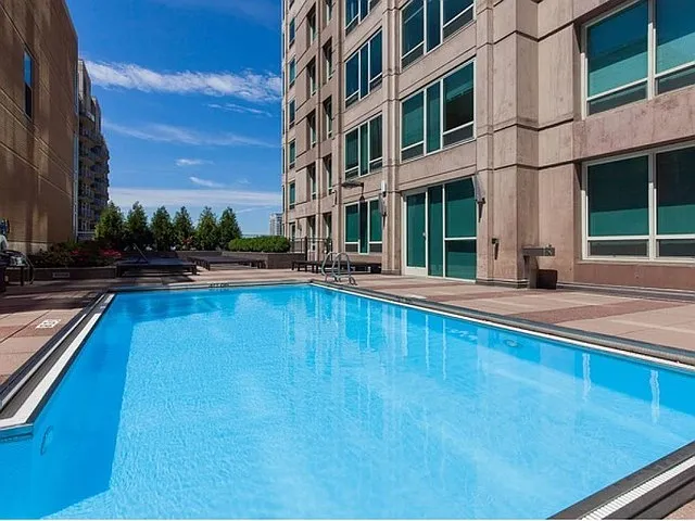 33 W Ontario St #31E — Photo 27