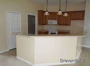 5th image of 1299 Tipperary Dr