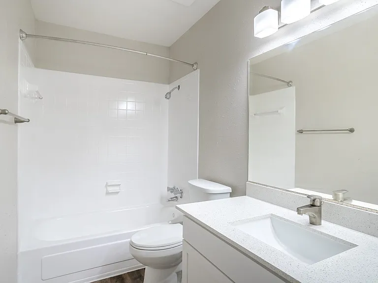 Villages at Parktown Apartment Homes — Photo 14