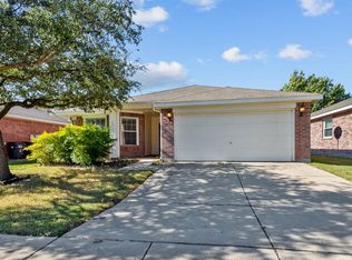 9417 Goldenview Dr, Fort Worth, TX 76244