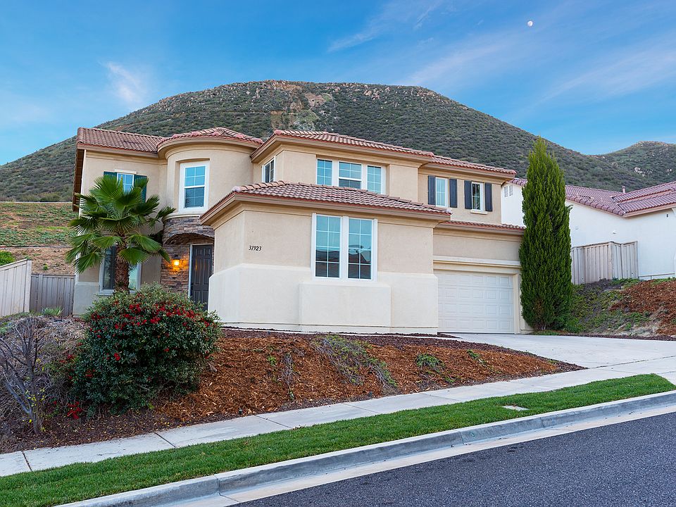 1st image of 31923 Birchwood Dr